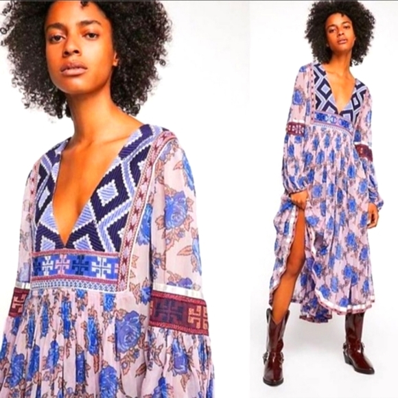 Free People Dresses & Skirts - ✨️Flash Sale Free People Bold Blooms Boho Dress